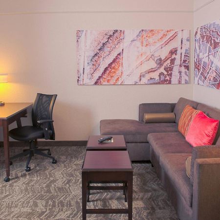 Springhill Suites Houston Pearland Buitenkant foto